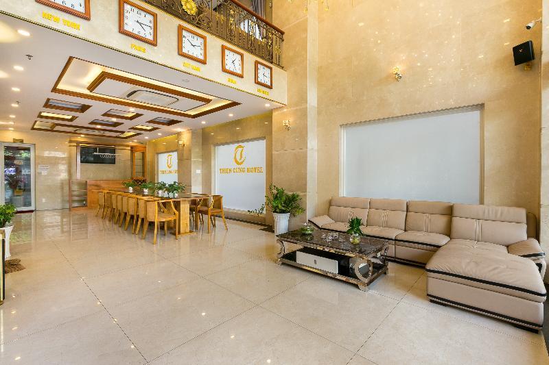 Oyo 231 Thien Cung Hotel Ho Či Minovo Město Exteriér fotografie